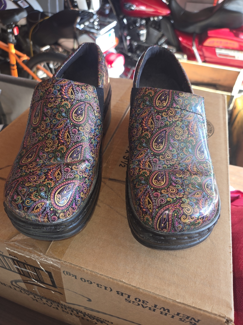 Klogs Women's Multicolor Paisley Slip-On Mules